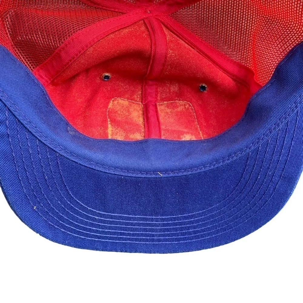 Vintage Car Quest Auto Parts Store Patch SnapBack Mesh Trucker Hat